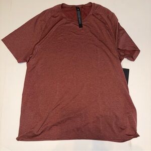 LuluLemon Shirt NWT